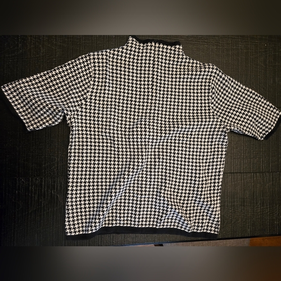 Talbots Houndstooth Short Sleeve Sweater - Picture 3 of 6